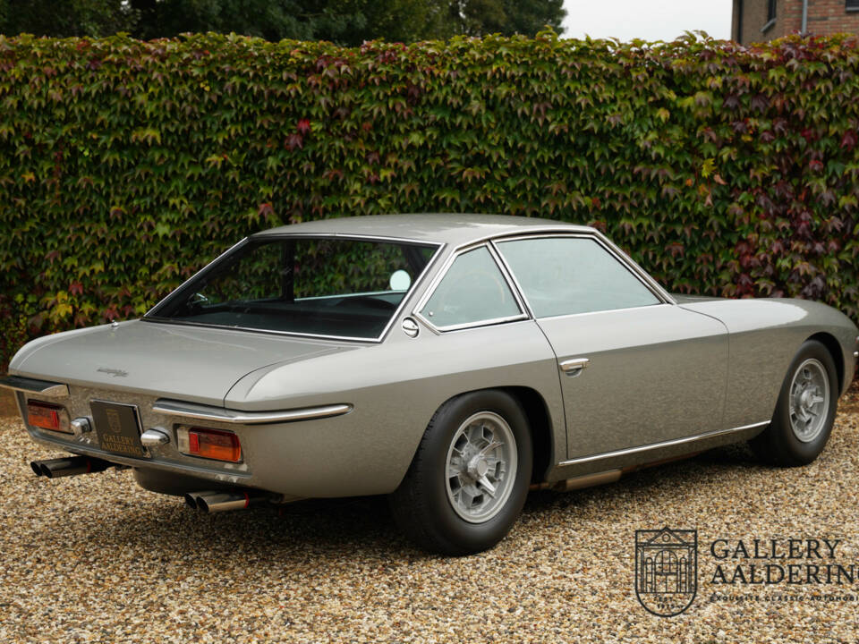 Image 2/50 of Lamborghini Islero 400 GT (2+2) (1969)