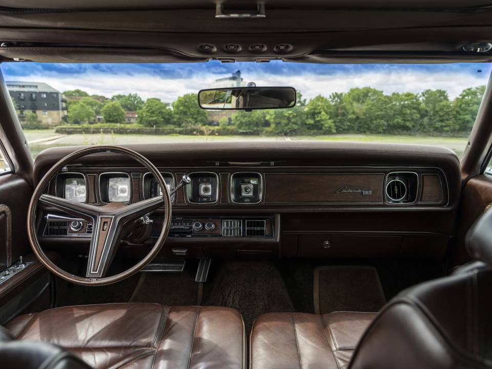 Image 20/37 of Lincoln Continental Mark III Hardtop Coupé (1971)