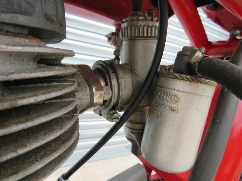 Image 24/43 de MV Agusta 175 CS Sport Disco Volante (1955)