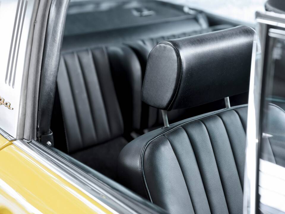 Bild 35/50 von Porsche 911 2.4 T (1971)