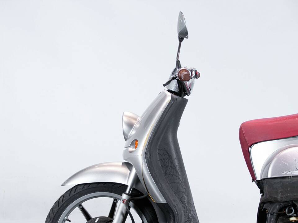 Bild 18/46 von Benelli Pepe 50 (1999)