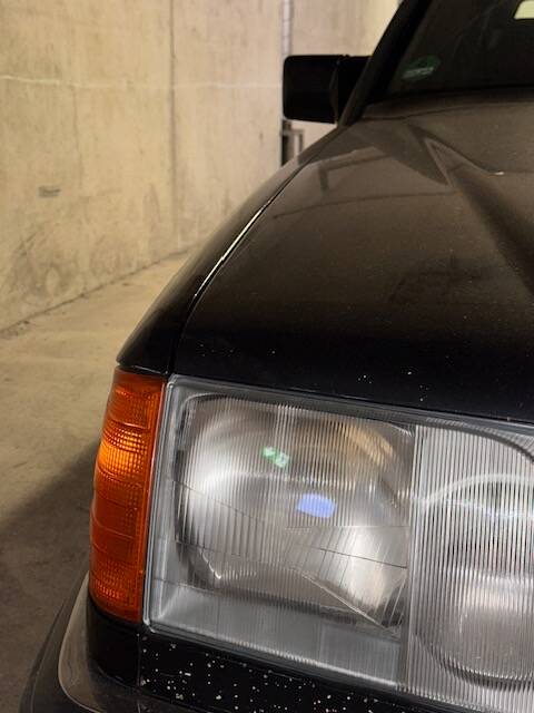 Afbeelding 9/74 van Mercedes-Benz 220 TE (1993)