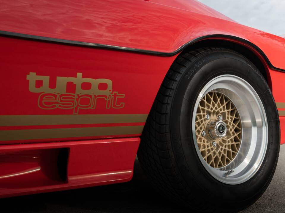 Bild 30/119 von Lotus Esprit Turbo (1981)