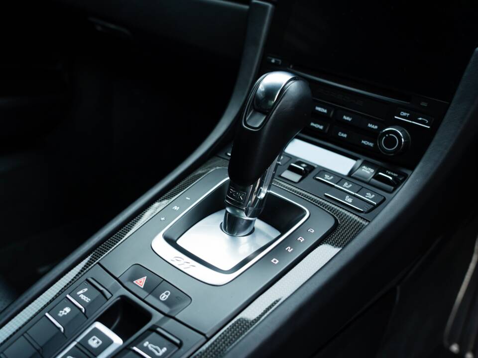 Bild 26/52 von Porsche 911 Turbo S (2017)