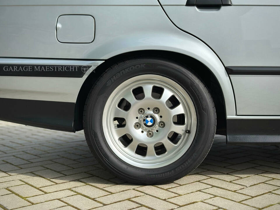 Imagen 17/100 de BMW 318is (1996)