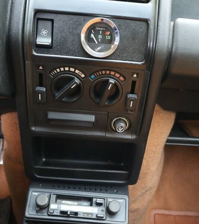 Bild 26/35 von Renault R 5 GTL Lauréate (1982)