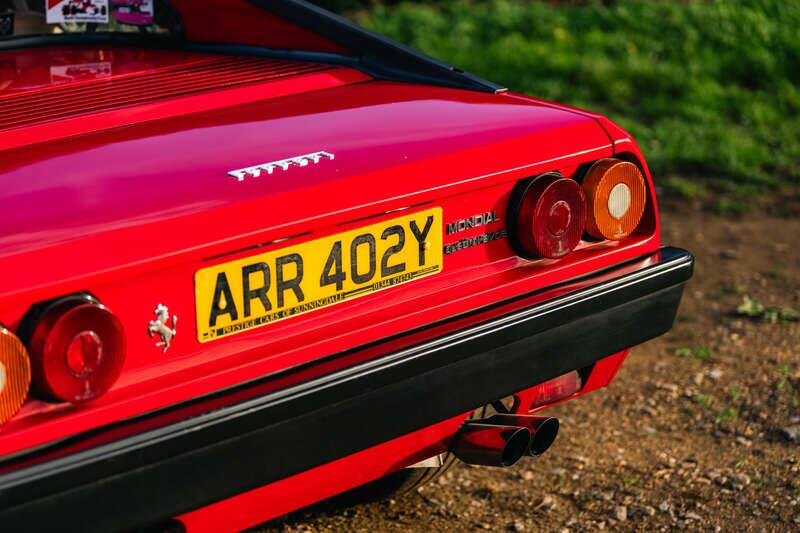 Bild 31/50 von Ferrari Mondial Quattrovalvole (1982)