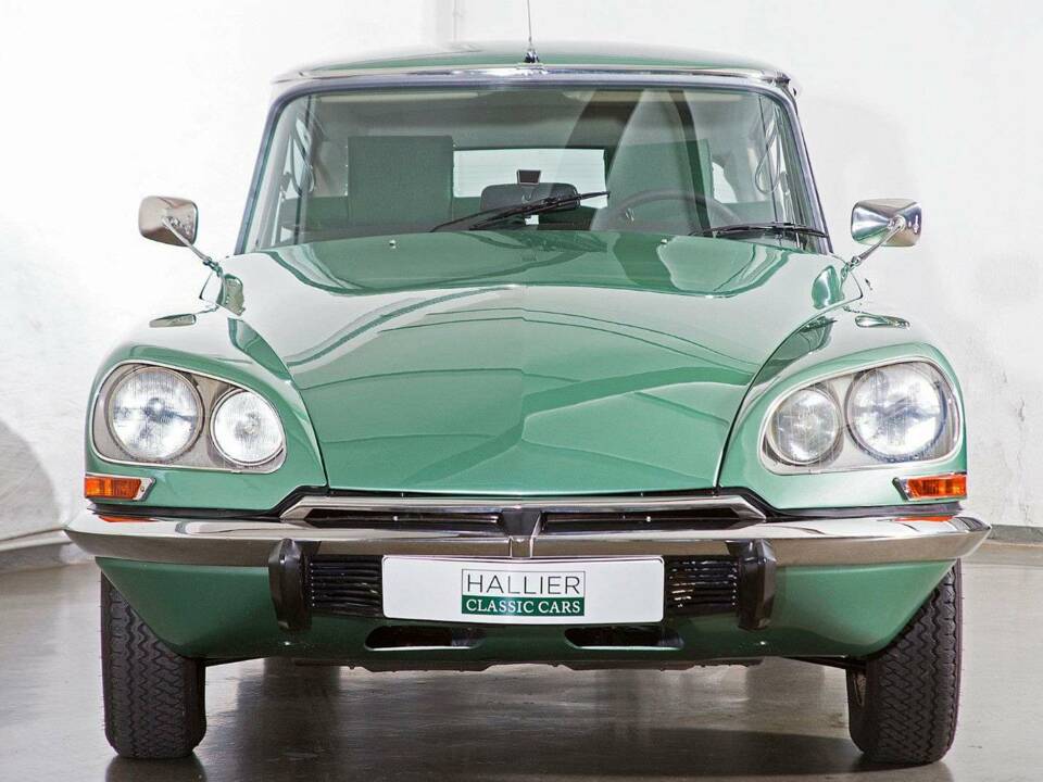 Bild 2/20 von Citroën DS 23 Pallas (1974)
