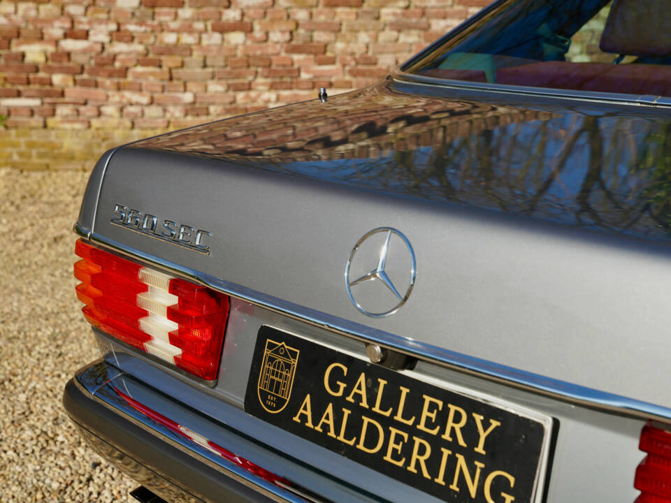 Bild 37/50 von Mercedes-Benz 500 SEC (1989)