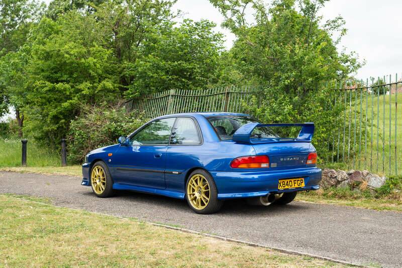 Image 19/50 of Subaru Impreza 2.0 WRX (2000)