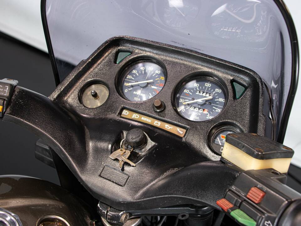 Immagine 38/50 di Moto Guzzi DUMMY (1984)