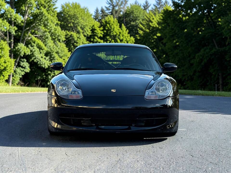 Image 11/13 of Porsche 911 GT3 (2001)