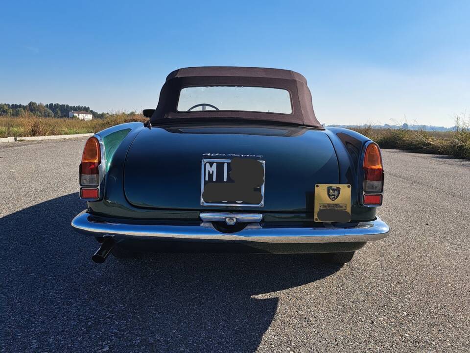 Afbeelding 2/4 van Alfa Romeo 2000 Spider (1960)
