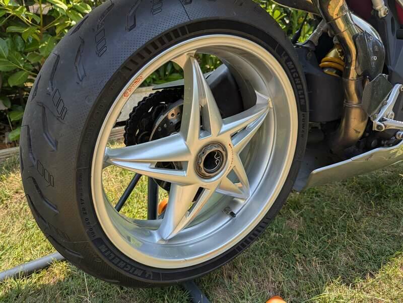 Bild 17/24 von MV Agusta DUMMY (2006)