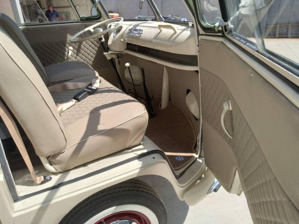 Image 7/26 de Volkswagen T1 Brasil &quot;Samba&quot; (1975)