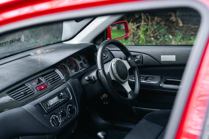 Image 27/50 of Mitsubishi Lancer Evolution FQ-300 (2003)