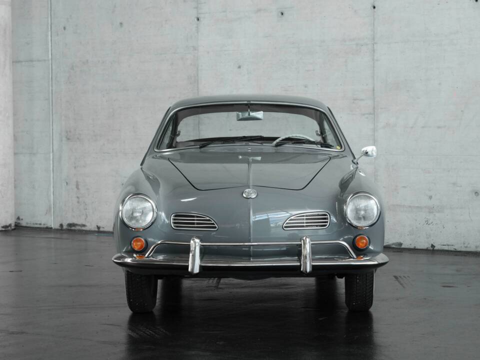 Image 9/50 of Volkswagen Karmann Ghia 1500 (1961)