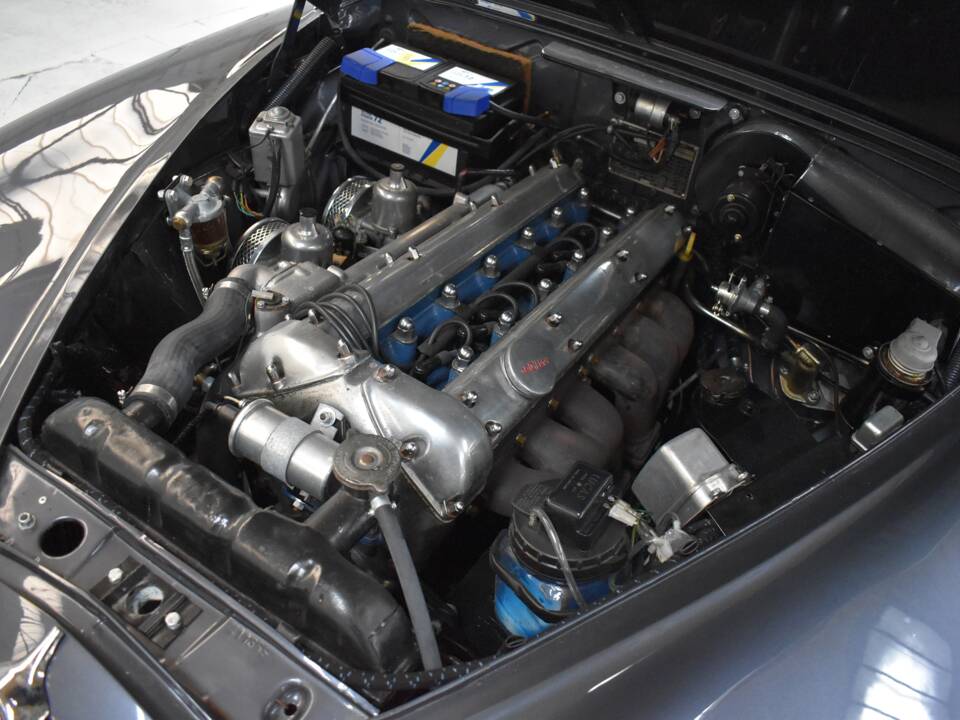 Image 25/39 of Jaguar Mk II 3.8 (1960)