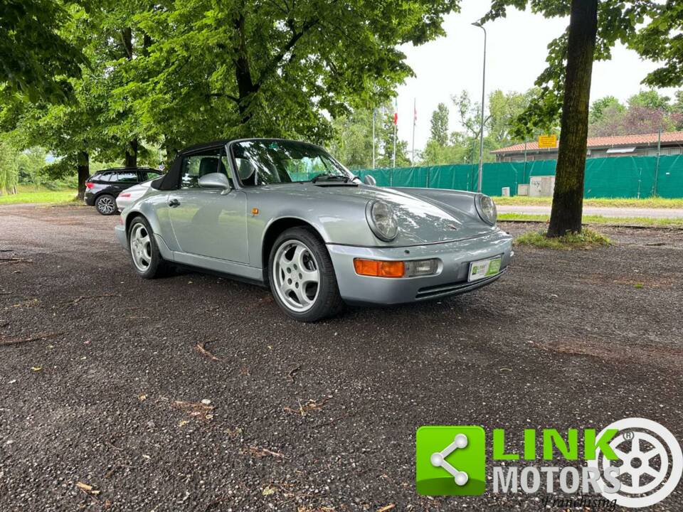 Image 3/10 de Porsche 911 Carrera 4 (1991)