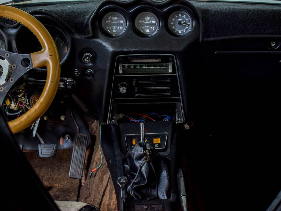Image 45/50 of Datsun 240 Z (1971)