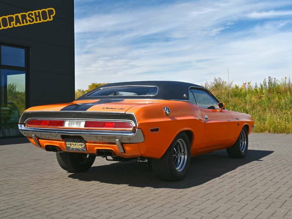 Bild 35/44 von Dodge Challenger R&#x2F;T (1970)