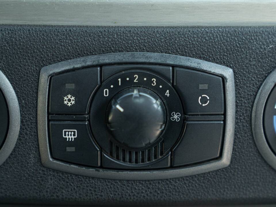Image 32/49 of BMW Z4 2.2i (2004)