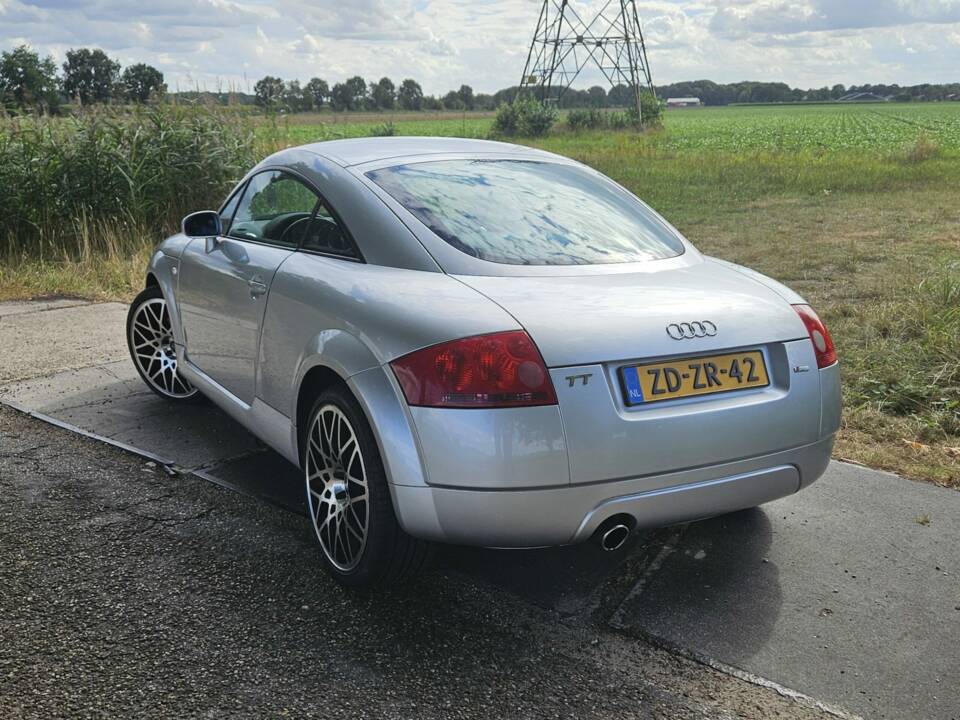 Image 8/8 of Audi TT 1.8 T (1999)