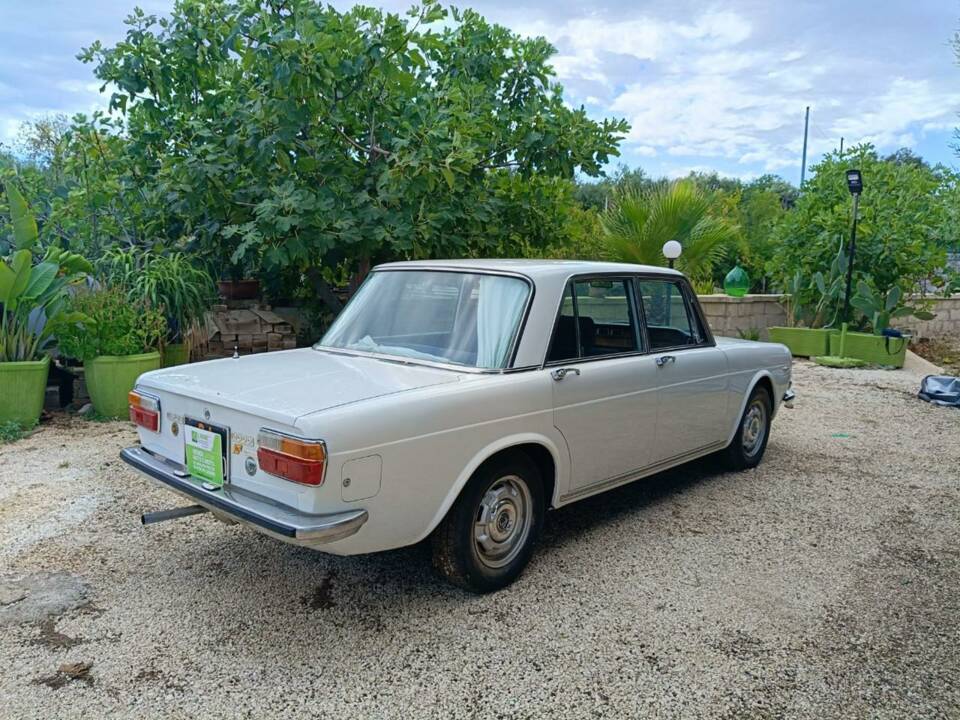 Immagine 36/50 di Lancia Flavia 2000 (1974)