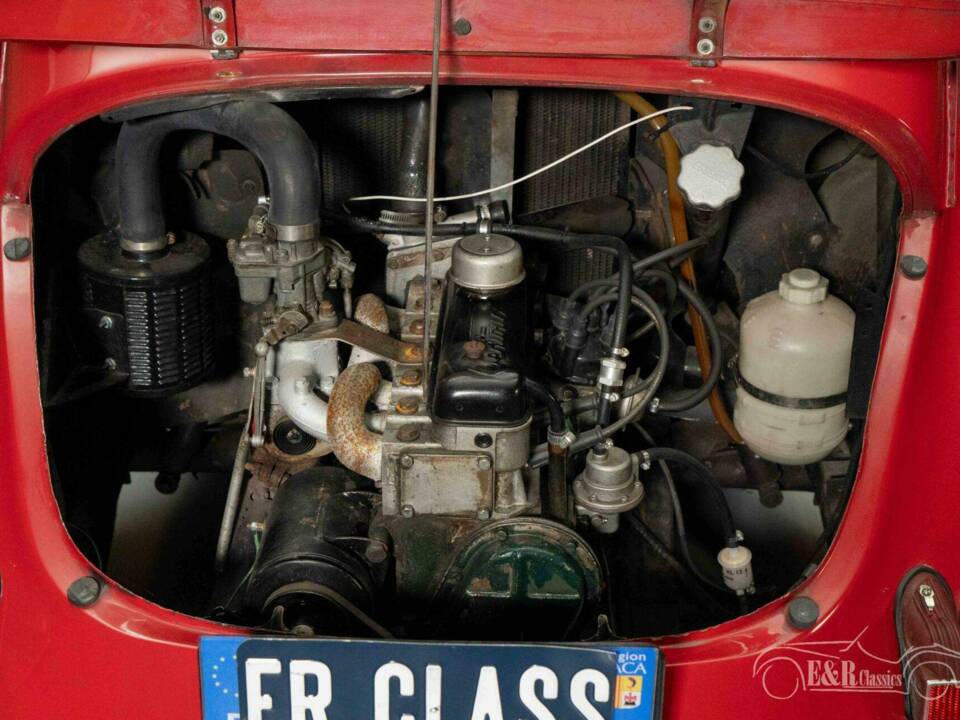 Bild 3/19 von Renault 4 CV Décapotable (1951)