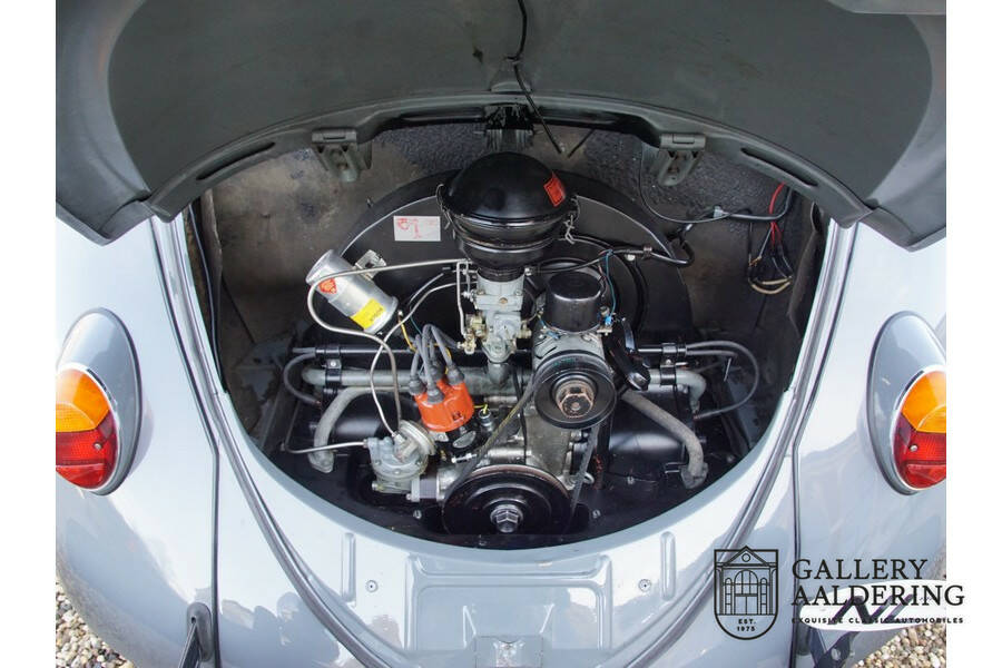 Immagine 14/50 di Volkswagen Maggiolino 1200 Standard &quot;Ovali&quot; (1955)