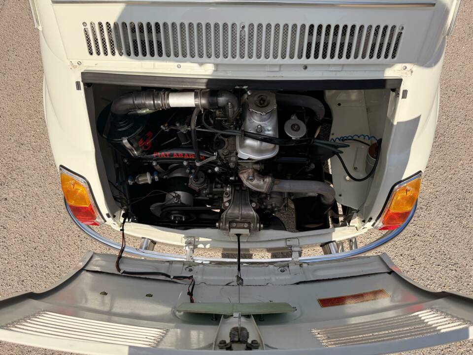 Bild 26/52 von FIAT 500 L (1969)