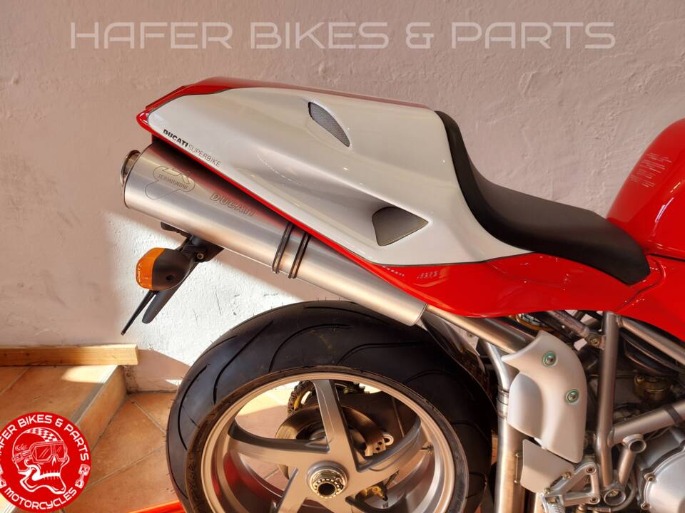 Immagine 24/34 di Ducati DUMMY (2003)