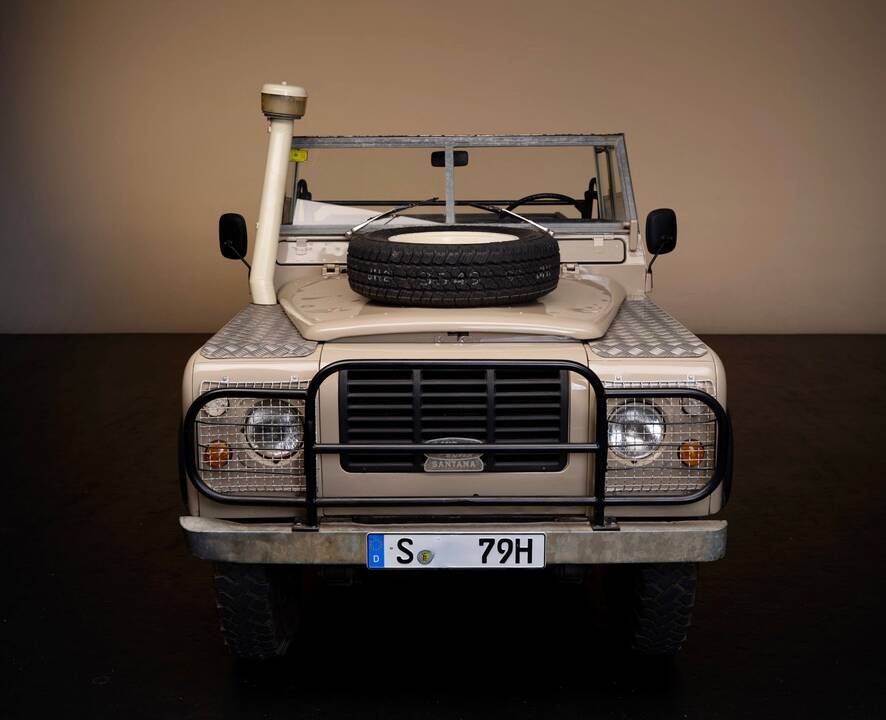 Image 15/30 de Land Rover 109 (1979)
