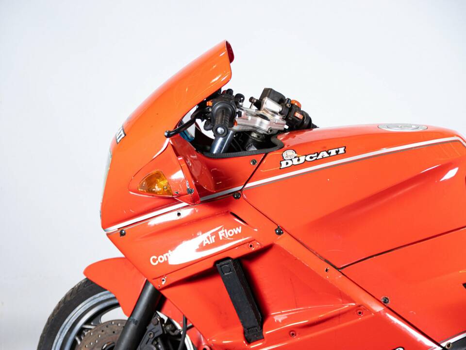 Imagen 22/45 de Ducati 750 Paso (1988)