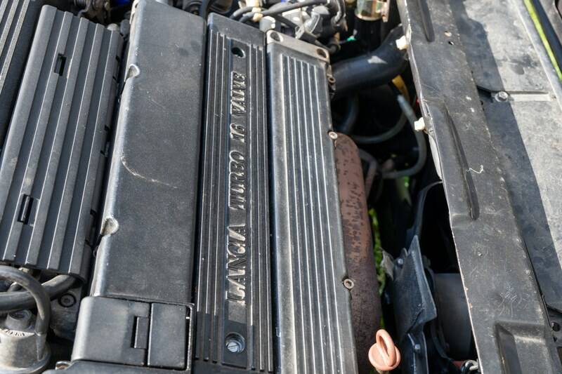 Bild 90/105 von Lancia Delta HF Integrale 16V (1990)