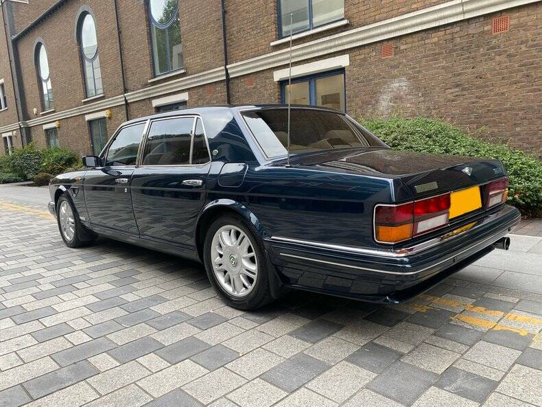 Imagen 10/50 de Bentley Brooklands R Mulliner (1998)