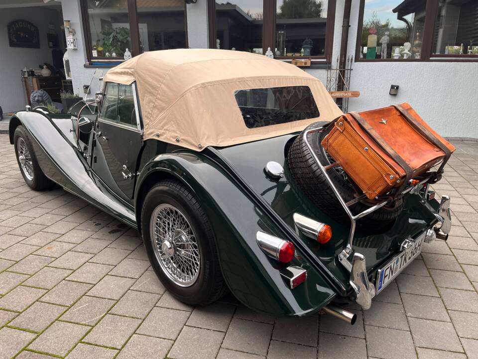 Image 11/39 of Morgan Plus 8 (1973)