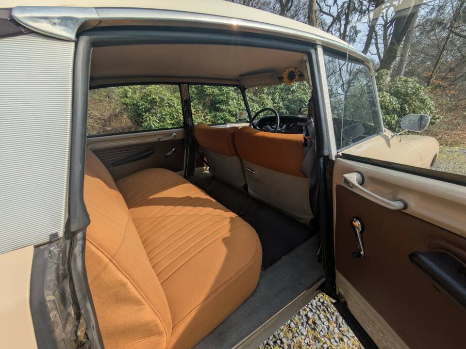 Image 20/31 of Citroën D Spécial (1974)