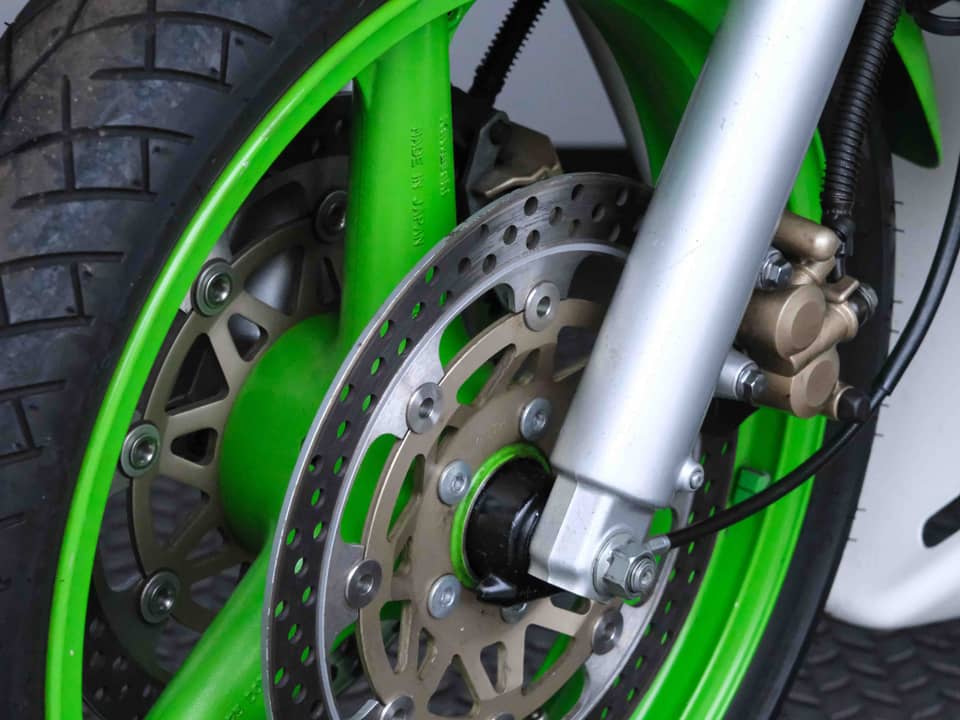 Immagine 39/71 di Kawasaki KR-1 (1989)