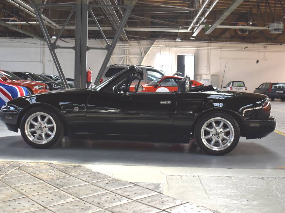Image 4/68 of Mazda MX-5 1.6 (1992)