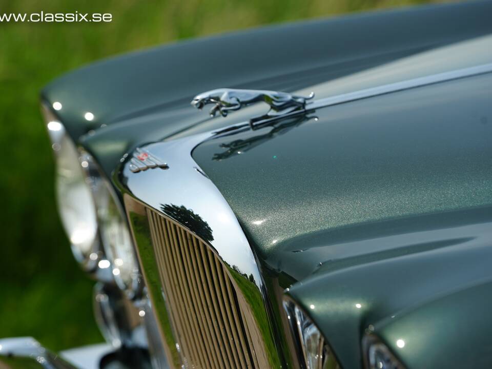 Bild 14/33 von Jaguar 420 G (1970)