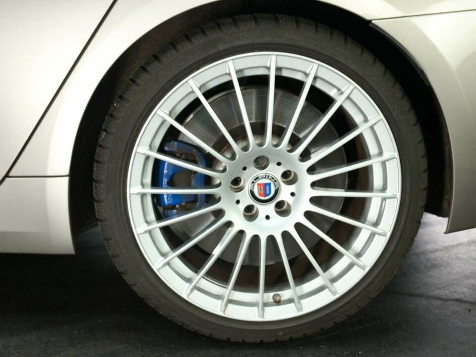 Image 44/50 of ALPINA B5 Biturbo AWD (2017)