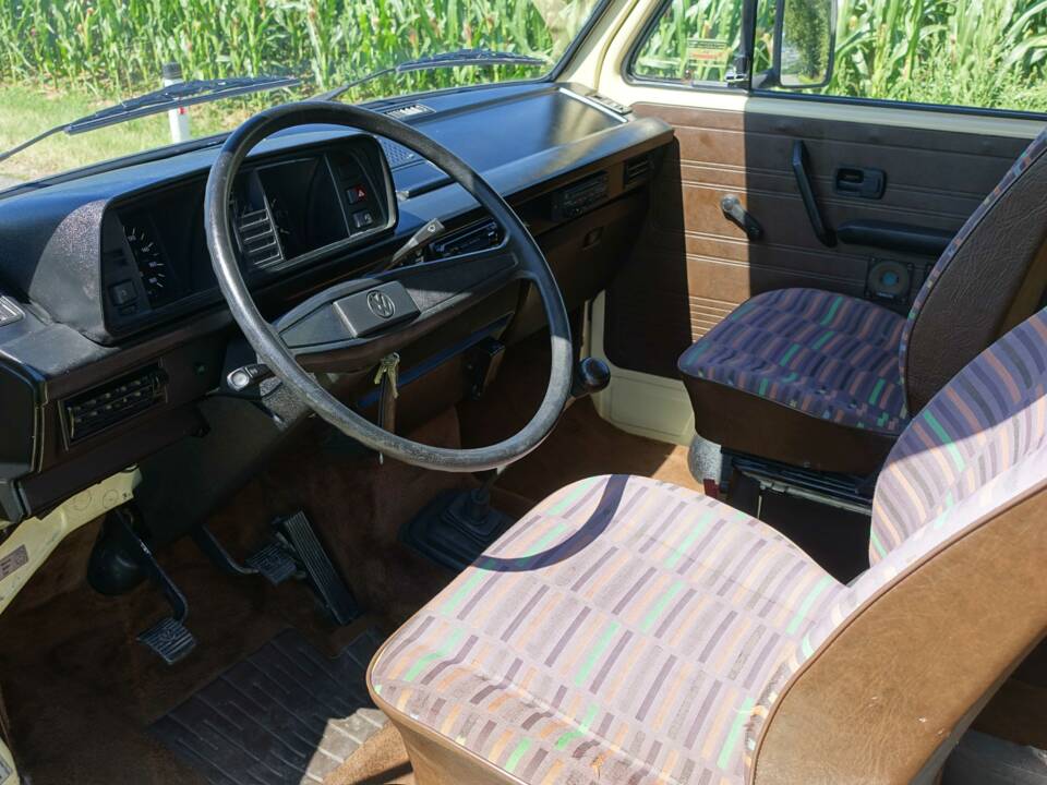 Bild 13/36 von Volkswagen T3 Westfalia Joker 2.0 (1982)
