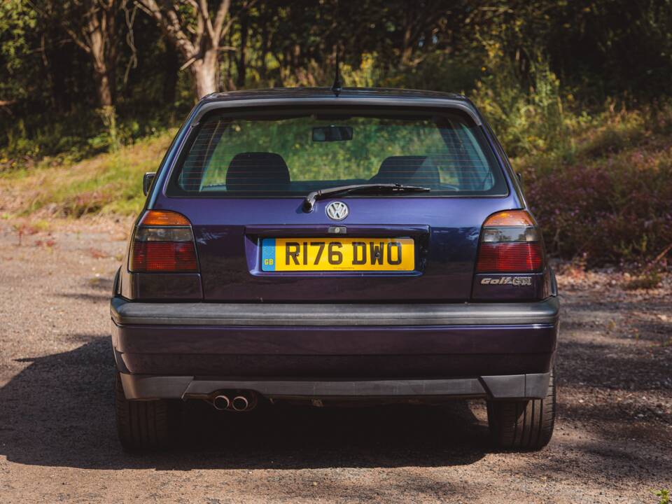 Image 14/39 of Volkswagen Golf IV 1.8T GTI (1998)