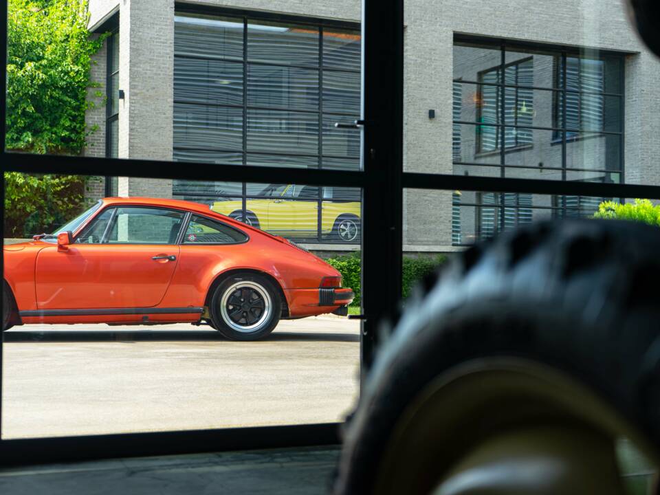 Imagen 41/41 de Porsche 911 SC 3.0 (1982)