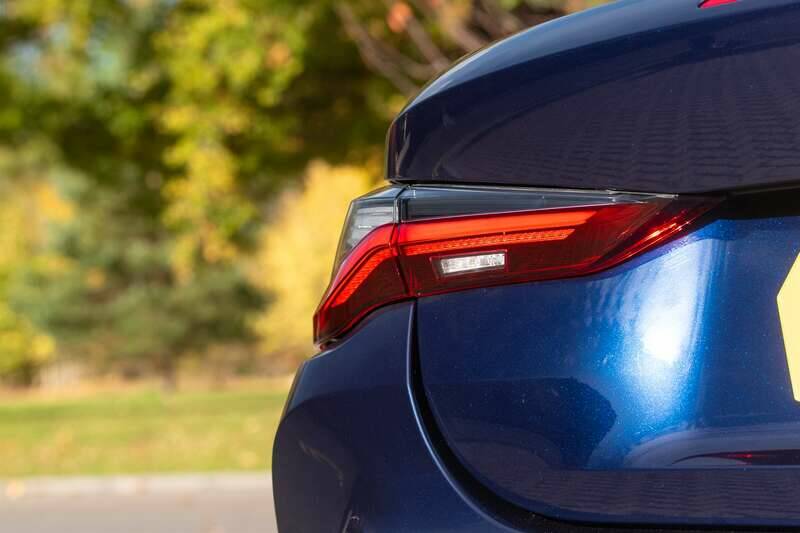 Bild 44/50 von BMW M4 Competition (2022)