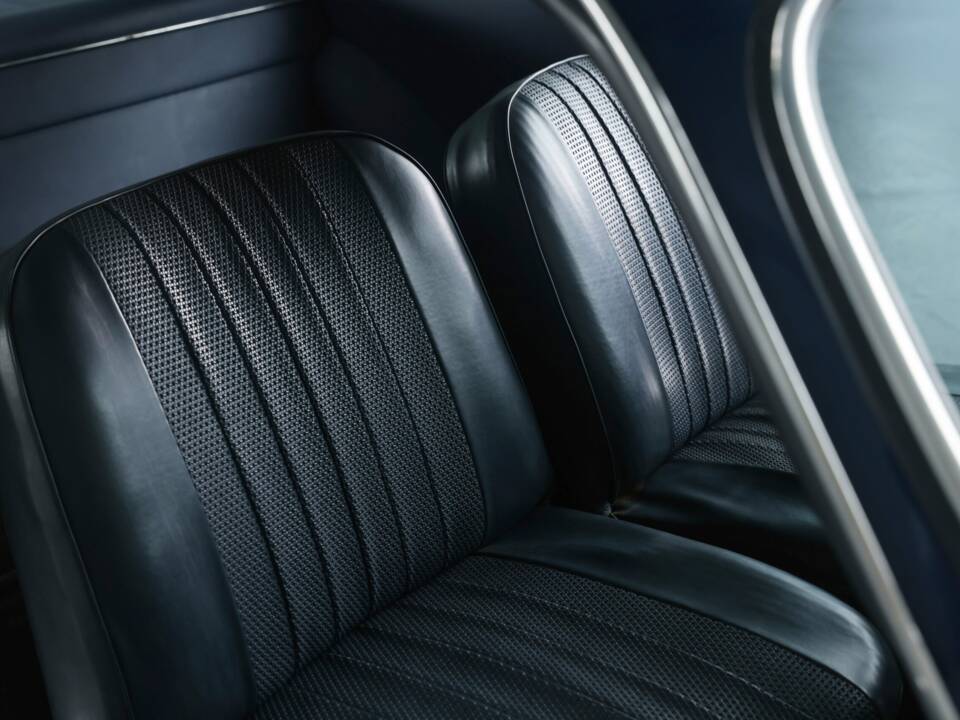 Image 31/50 de Alfa Romeo Giulia 1600 Sprint (1962)