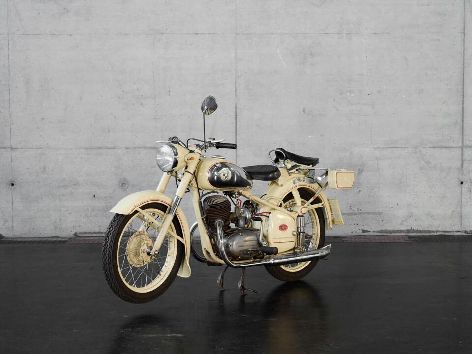 Image 1/18 of Puch 250 TF (1951)