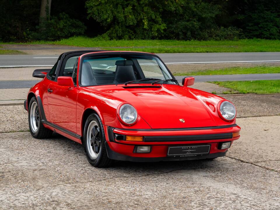 Bild 11/35 von Porsche 911 Carrera 3.2 (1987)