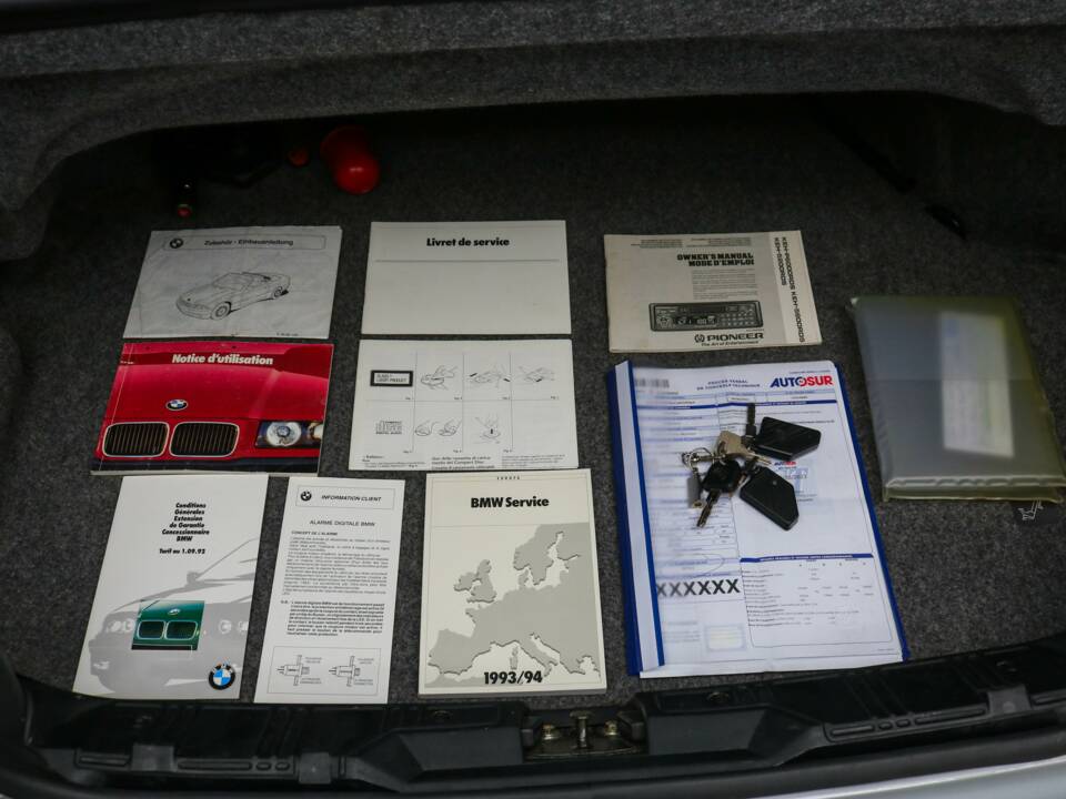 Imagen 28/28 de BMW 325i (1994)